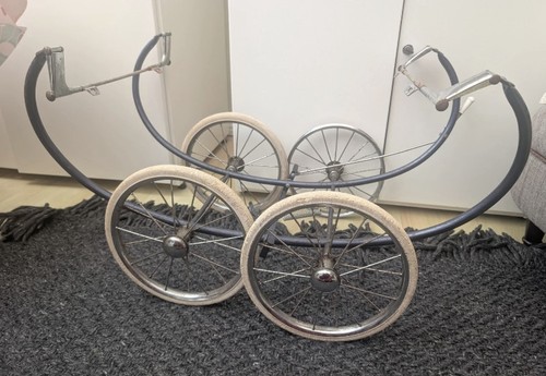 Chassis wheels 3 tyres - chassis,